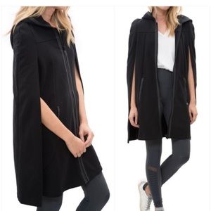 Alo Luna cape jacket black size large